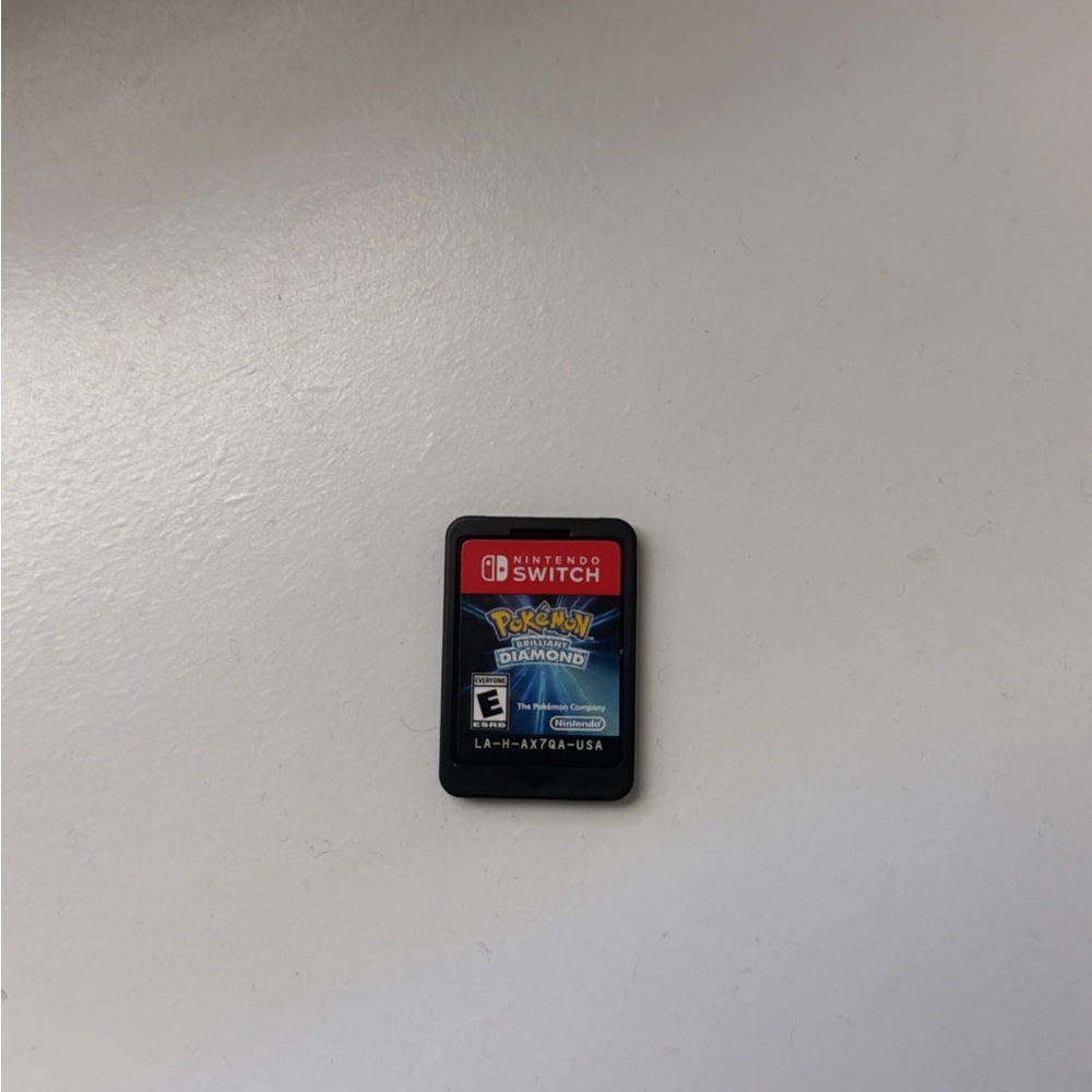 Nintendo Switch Pokémon Brilliant Diamond Game Card - Red and Blue
